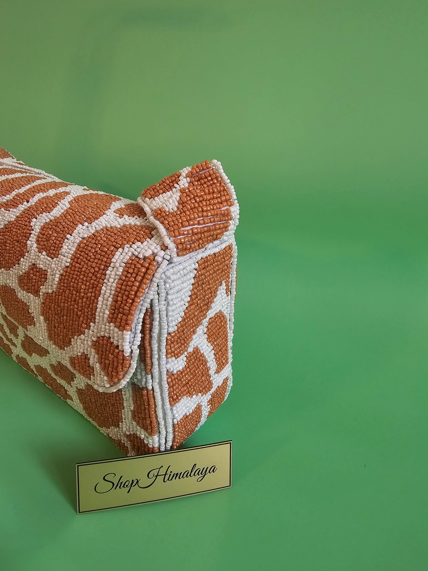 Giraffe Print Bag, Animal Print Purse, Beaded Crossbody, Seed Bead Bag, Safari Bag, Statement Purse, Brown and White Bag, Caramel Beaded Purse, Earth Tone Handbag,