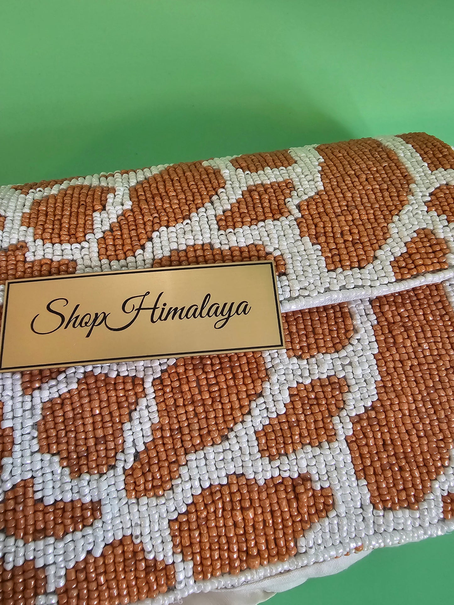 Giraffe Print Bag, Animal Print Purse, Beaded Crossbody, Seed Bead Bag, Safari Bag, Statement Purse, Brown and White Bag, Caramel Beaded Purse, Earth Tone Handbag,