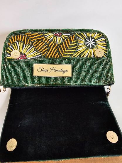 Art Deco Sequin & Pearl Clutch, Velvet-Lined Beaded Evening Bag, Statement Clutch with Pearl Fringe, Vintage-Inspired Beaded Purse