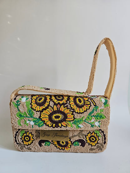Handmade Beaded Sunflower Clutch, Artisan Floral Shoulder Bag, Sunflower beaded bag, Brown and yellow beaded clutch