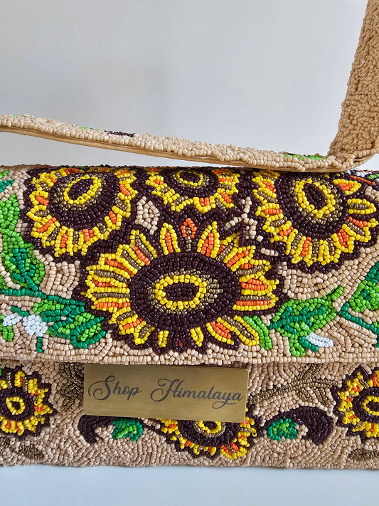 Handmade Beaded Sunflower Clutch, Artisan Floral Shoulder Bag, Sunflower beaded bag, Brown and yellow beaded clutch